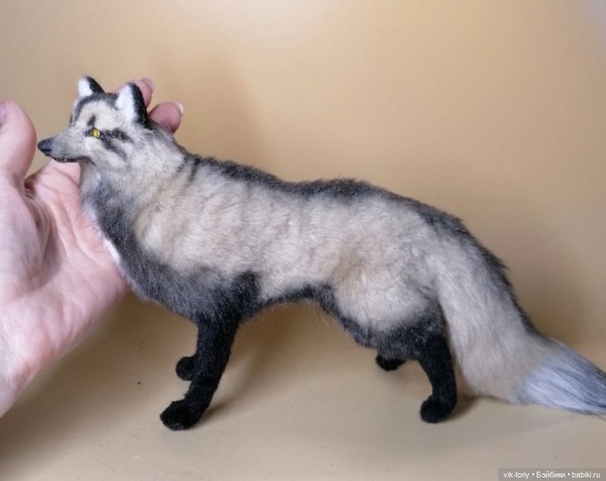 Авторская игрушка "Фантазийный лис"