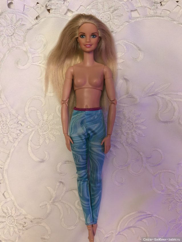 Барби Generation girl на йогой теле (фото 4)