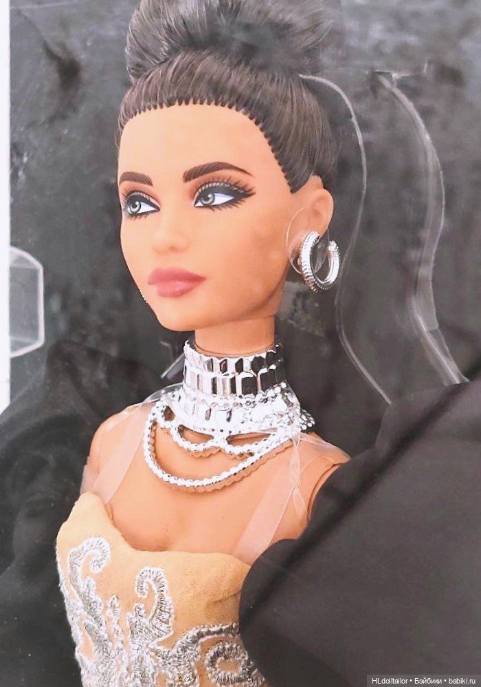 Продам Barbie Styled by Design Linda Kyaw-Merschon (фото 5)