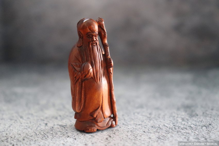 Нэцкэ "Бог счастья с персиком" (фото 5)