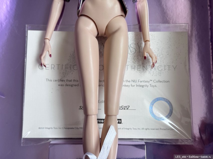 Vanessa Perrin Smoke and Shadow (фото 5)