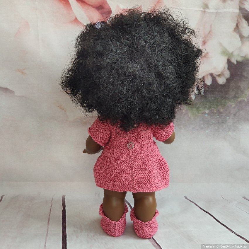 Lamagik, кукла Бетти мулатка с кудрями, карие глаза , в розовом комплекте, рост 26 см (фото 4)