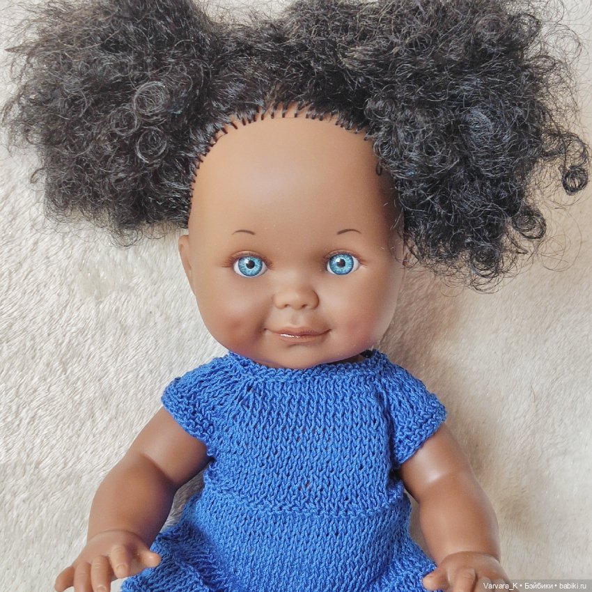 Lamagik кукла Бетти мулатка с кудрями, синие глаза, 26 см (фото 4)