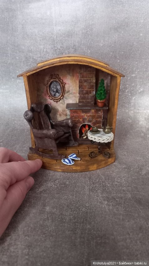 Миниатюрный лев в кресле — Авторские игрушки (фото 5)