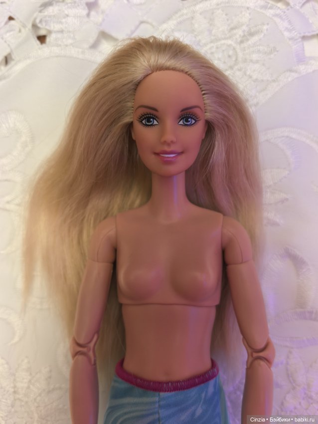 Барби Generation girl на йогой теле (фото 3)