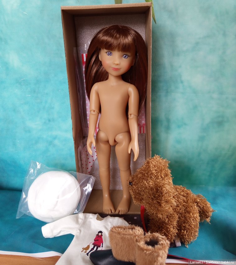 Руби Ред из серии Siblies: Натали