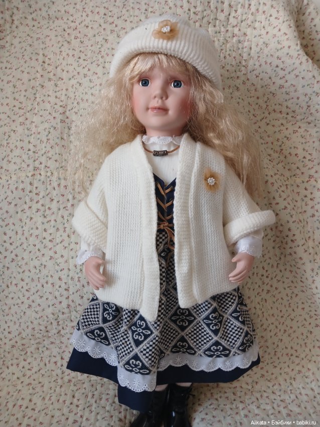 Кукла фарфоровая большая — Коллекционные куклы (фото 3)