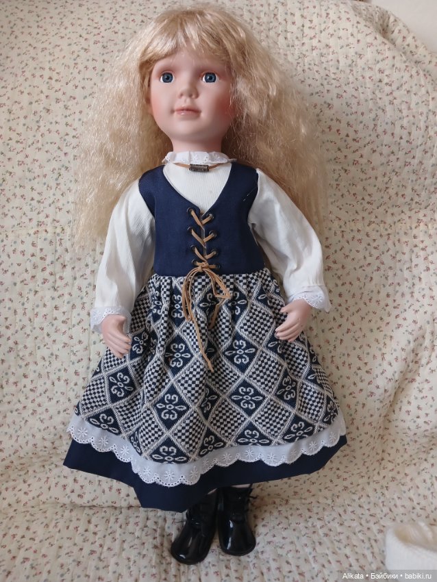 Кукла фарфоровая большая — Коллекционные куклы (фото 2)