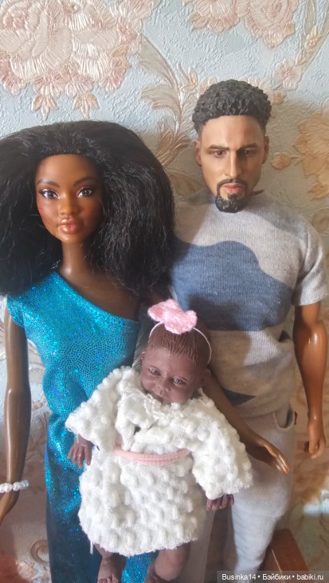 Семья Barbie афро — Игровые куклы (фото 3)