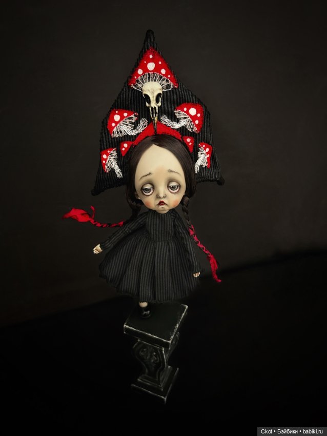 Марёна авторская художественная кукла (фото 2)