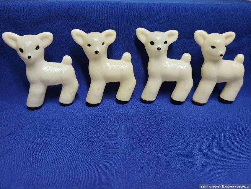 Целлулоидные оленята .козлята погремушки