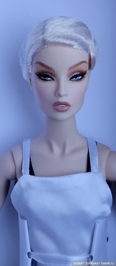 Integrity Toys Анаис Перрин