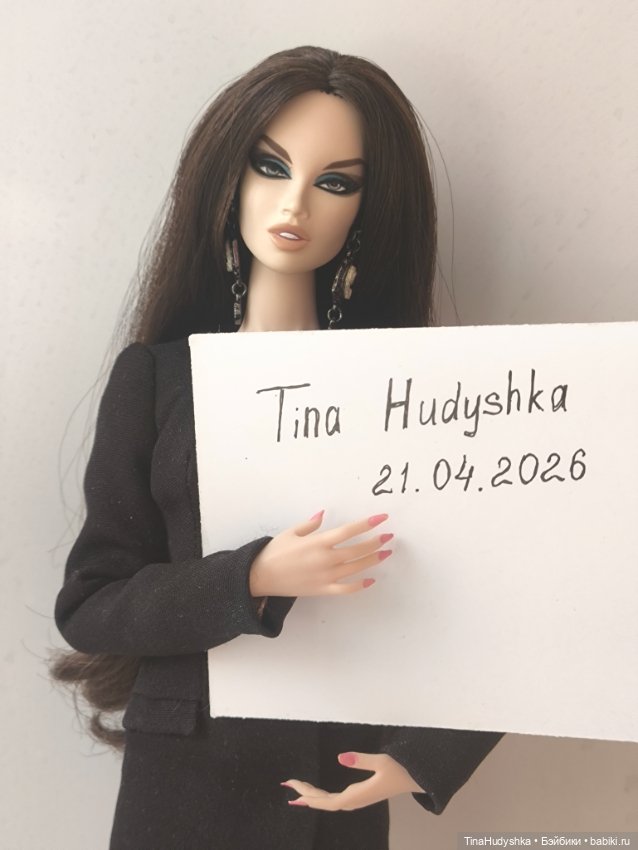 Porcelain Beauty Kesenia 2011 Fashion Royalty (фото 3)