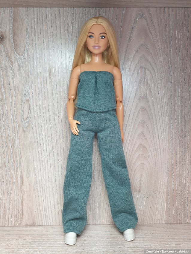 Комплект на Барби пышку — Одежда для кукол (фото 2)