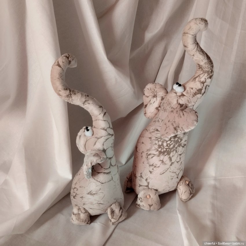 Интерьерные игрушки-слоники (фото 2)