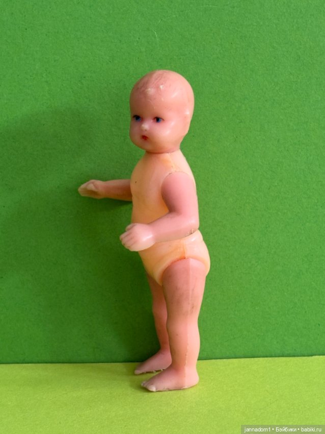 Американская куколка с рельефными волосами, высота 8,5 см (фото 6)