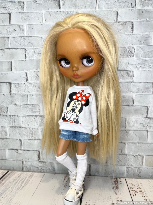 Продаю новую одежду для кукол Блайз