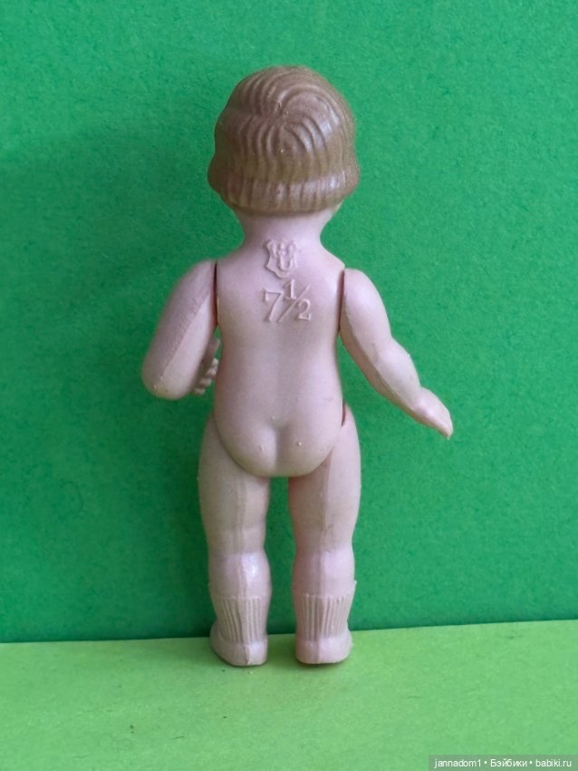 Целлулоидная куколка Celba с розовыми щечками, высота 7,5 см (фото 3)
