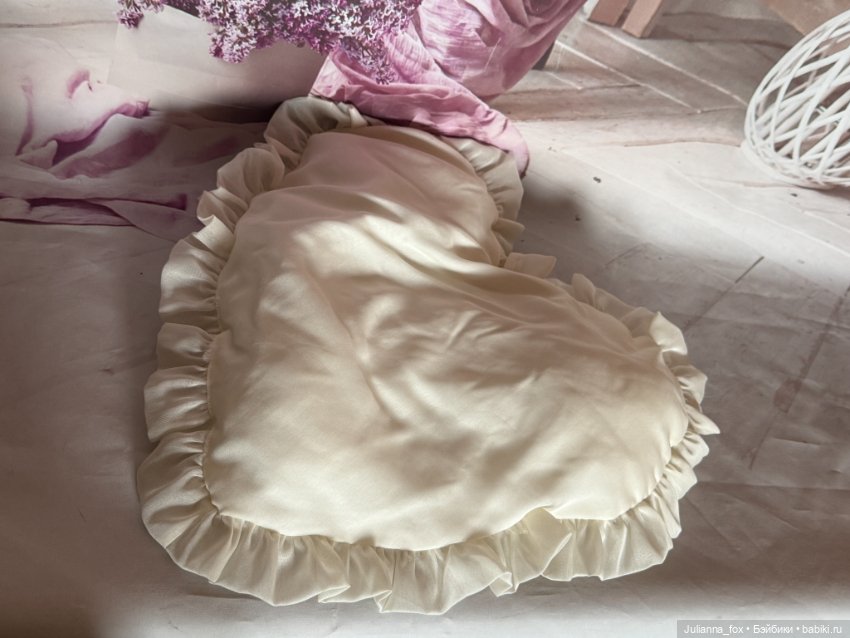 Рождественский ангел Nicola от Elisabeth Lindner