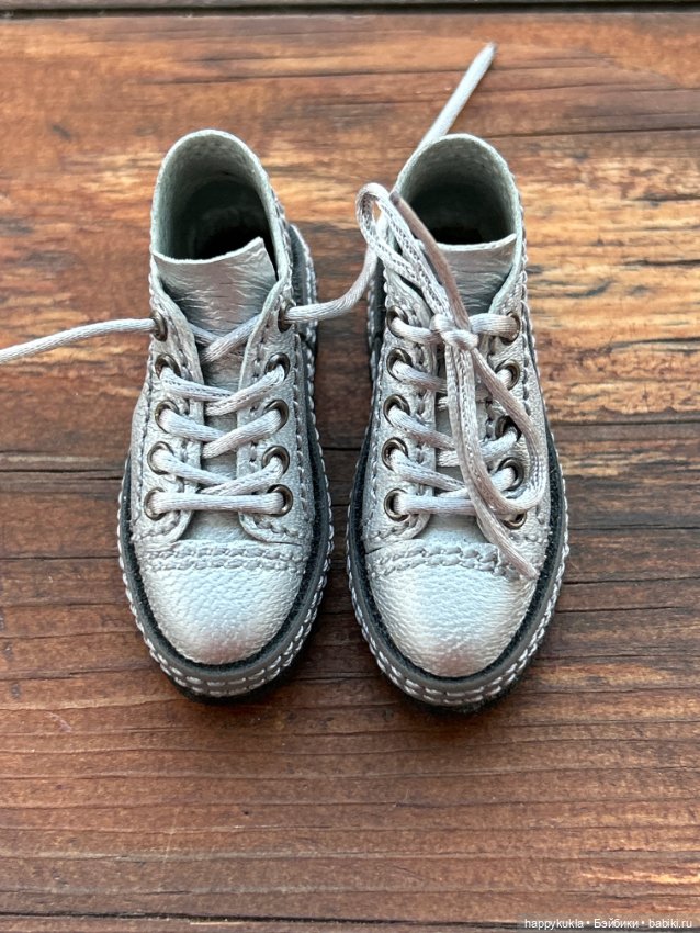 Серебряные кроссовки для бжд кукол 55х19мм (фото 5)