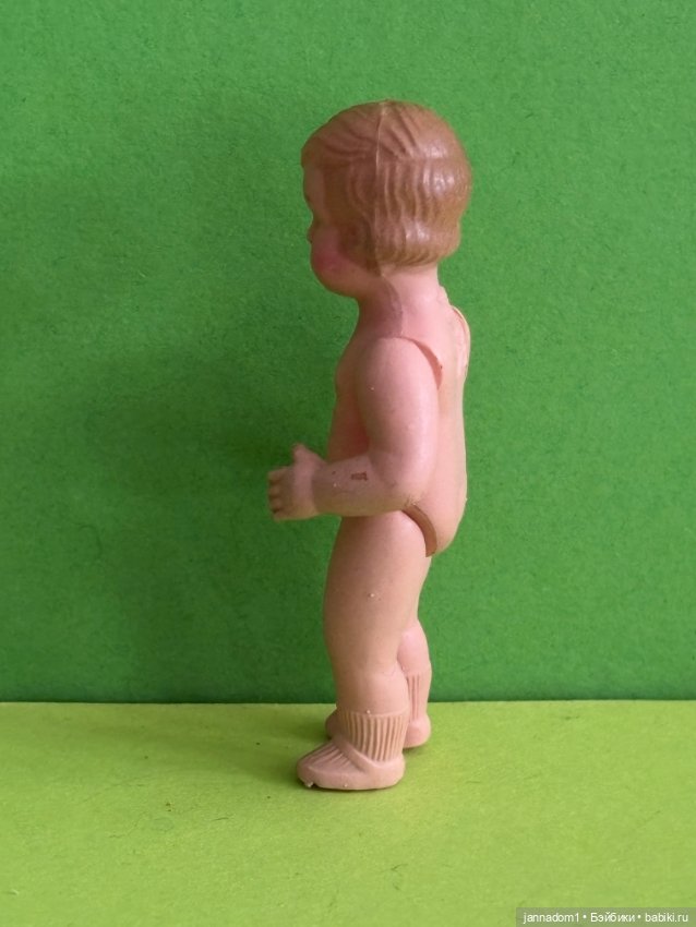 Целлулоидная куколка Celba с розовыми щечками, высота 7,5 см (фото 4)