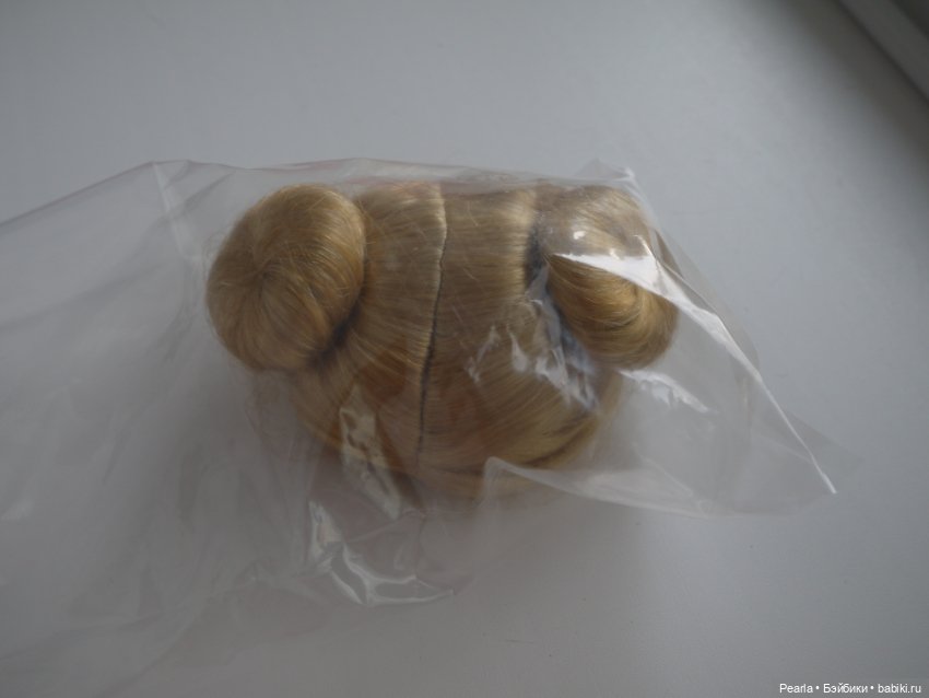 Светлый парик с буклями Джунипер (РубиРед) (фото 6)