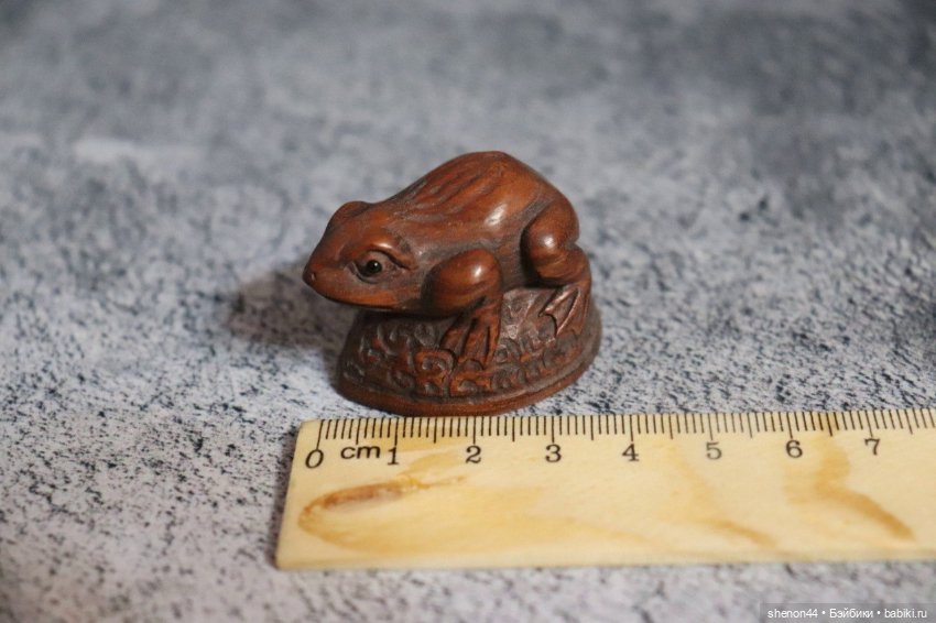 Нэцкэ «Лягушка на орехе» Винтаж (фото 4)