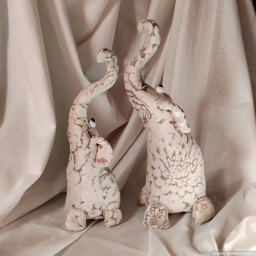 Интерьерные игрушки-слоники (фото 6)