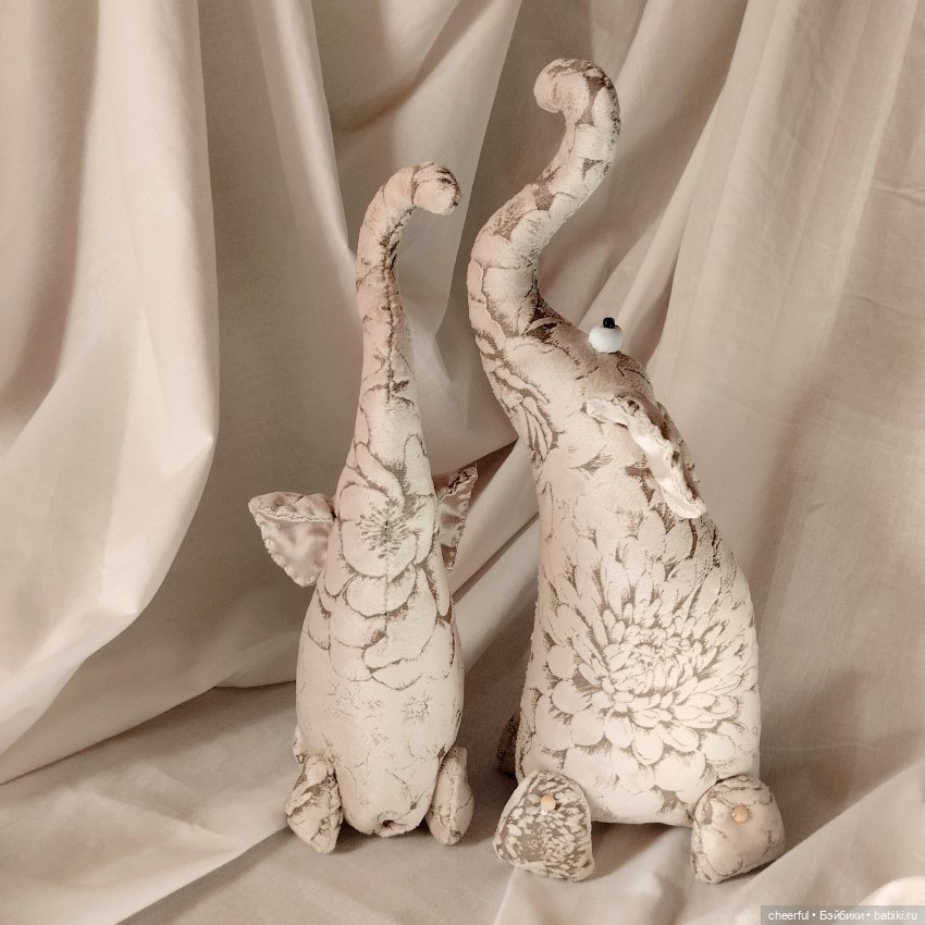Интерьерные игрушки-слоники (фото 5)
