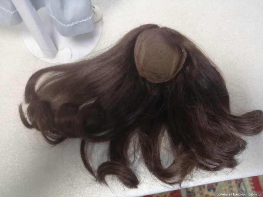 Парик фабричный из натуральных волос