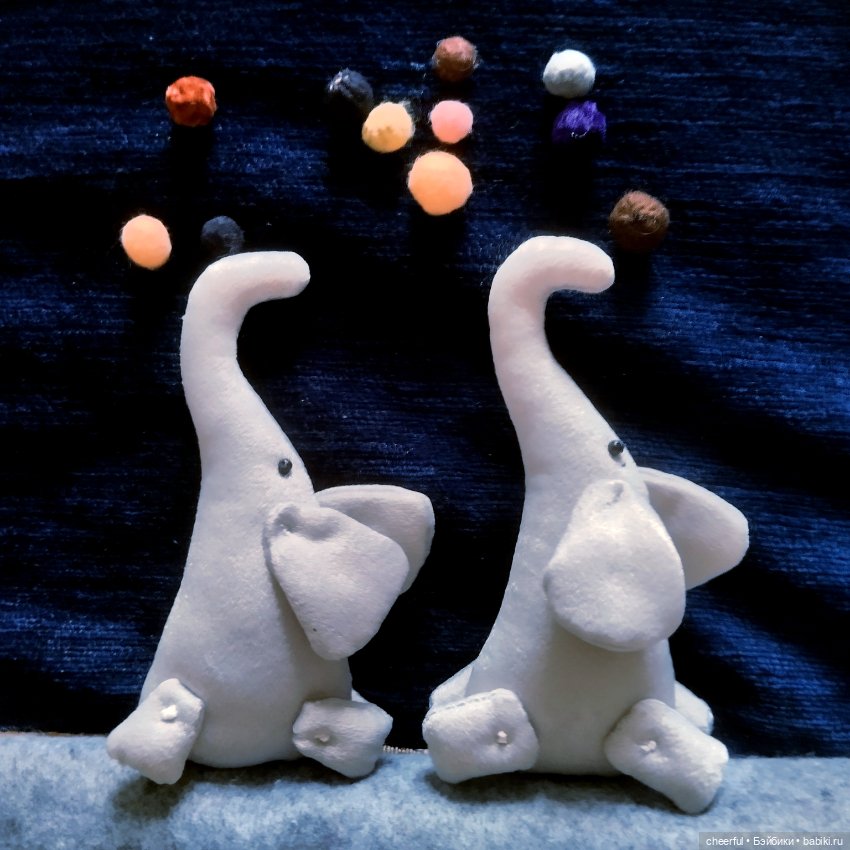 Серебряные слоники. Игрушки для кукол (фото 2)