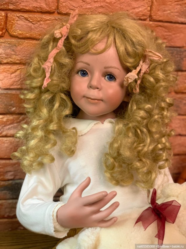 Кукла коллекционная фарфоровая (фото 9)