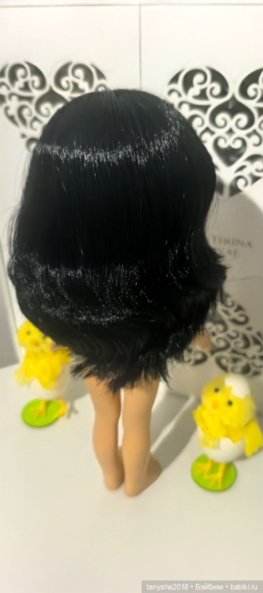 Кукла Паола Лиу пробор сбоку (фото 4)