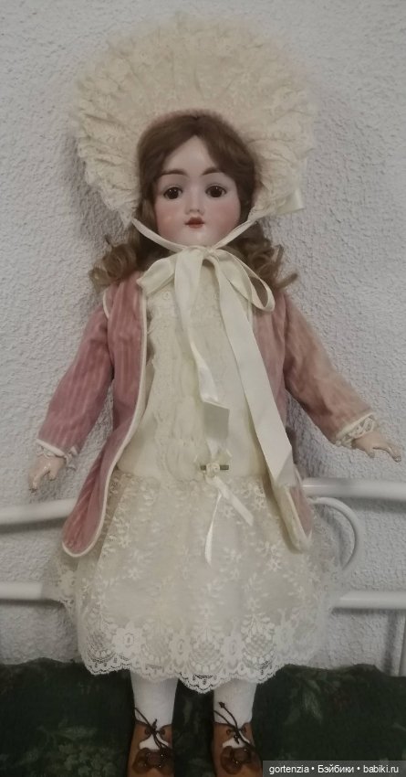 Костюм для антикварной куклы или реплики