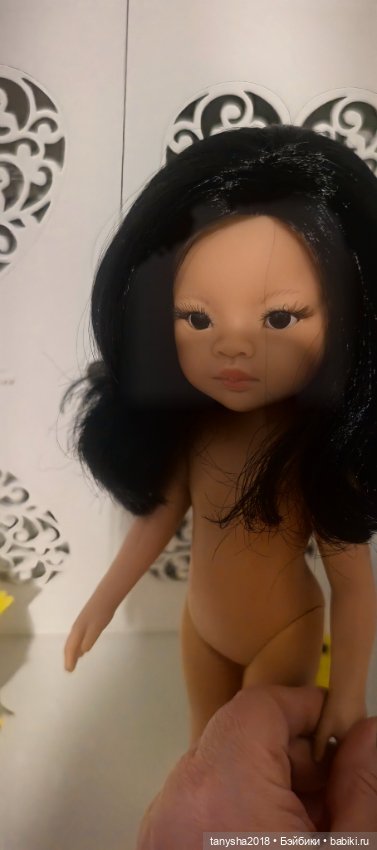 Кукла Паола Лиу пробор сбоку (фото 3)