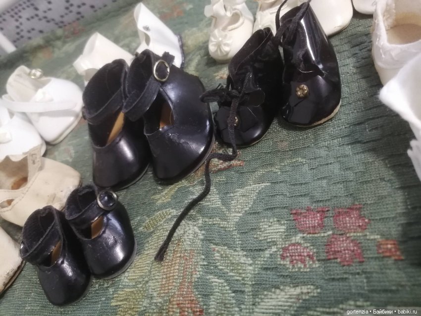 11 пар обуви — Одежда (фото 5)