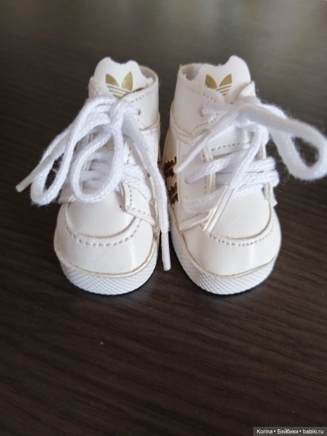 Кроссовки на Паола Рейна — Обувь для кукол