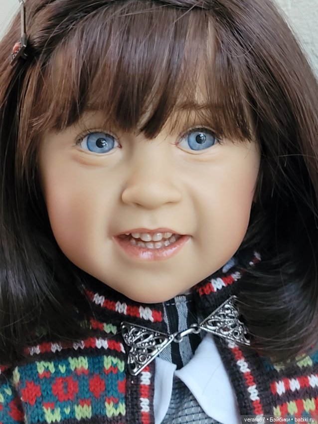 Simone(Симона) от Sissel Skille для Gotz. Серия «Берлинские девочки» (фото 5)