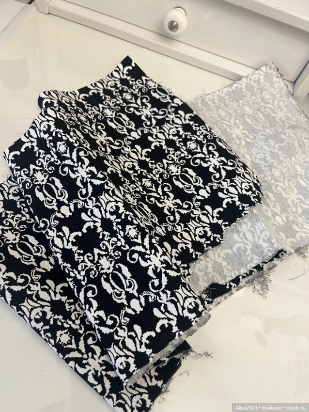 Костюмная с узором — Ткани (фото 4)