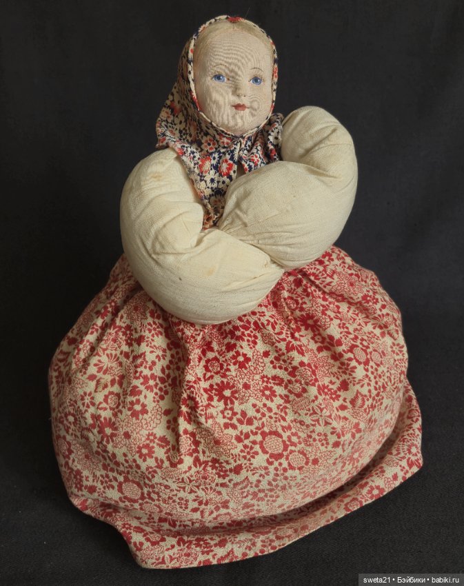 Русская артельная кукла-грелка