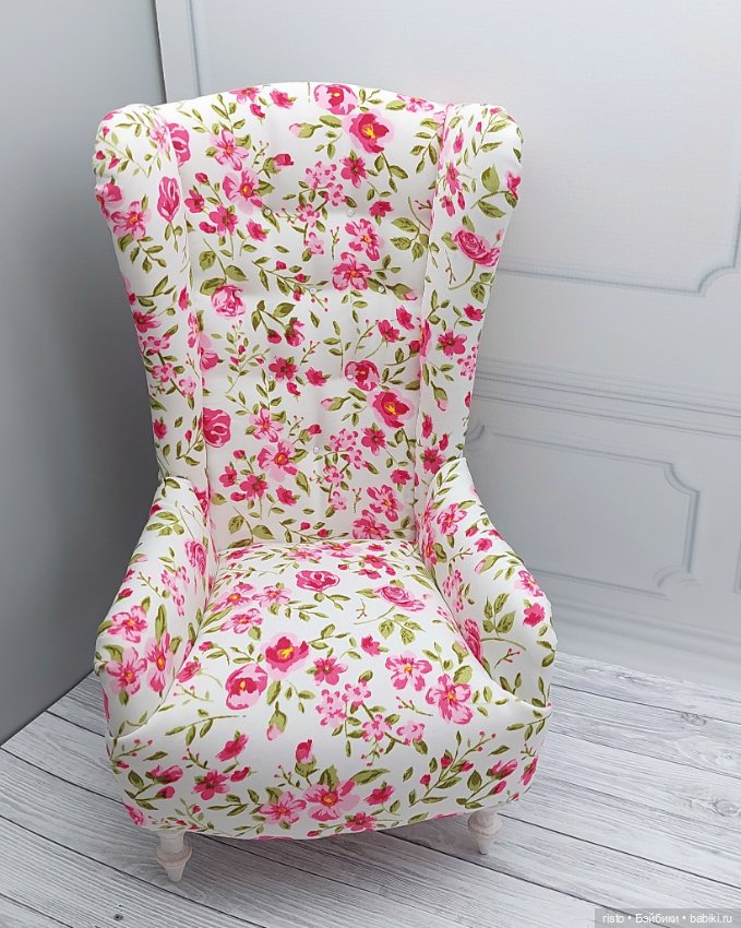 Красивое яркое кресло с цветочным принтом для 1/6 от известного мастера (фото 8)