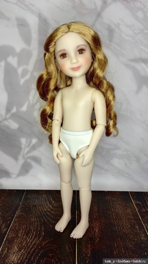 Венера Ruby Red — Коллекционные куклы