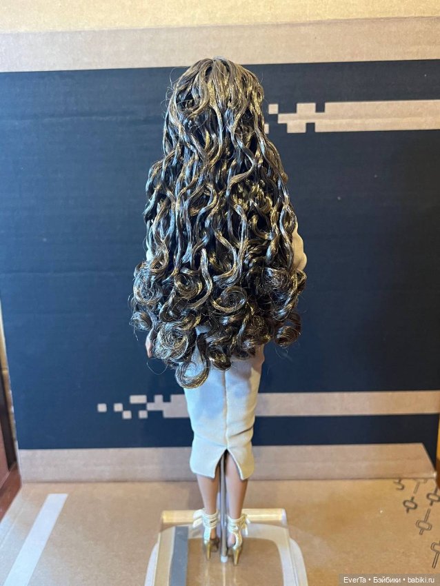 Isha Kalpana Narayanan Riveting Premier (фото 5)