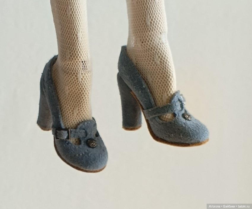 Замшевые туфли серо голубого цвета на высоком каблуке (фото 5)