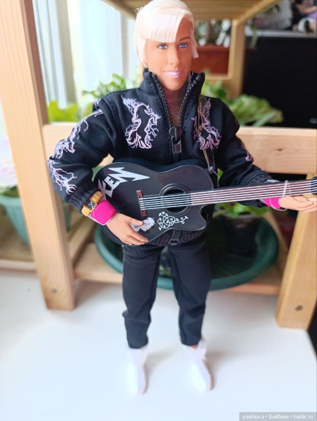 Кен Райан Гослинг из сета с костром (фото 2)