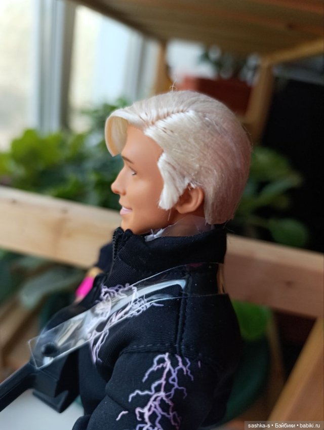 Кен Райан Гослинг из сета с костром (фото 4)