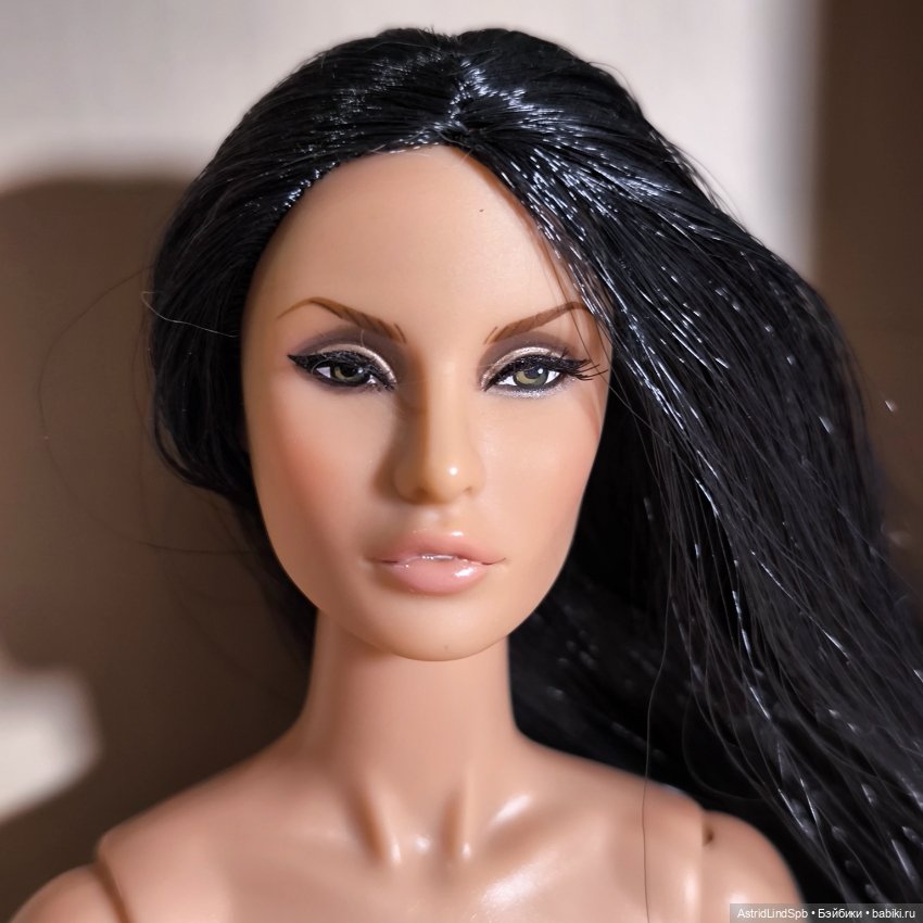 Rayna Defiant нюд — Фэшн (фото 2)