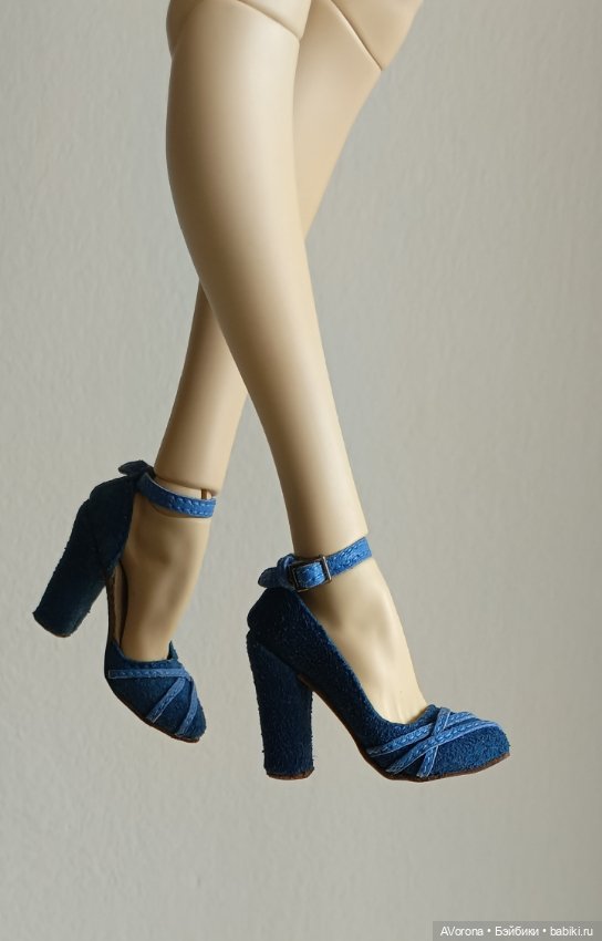Туфли из замши и кожи, на высоком каблуке (фото 8)