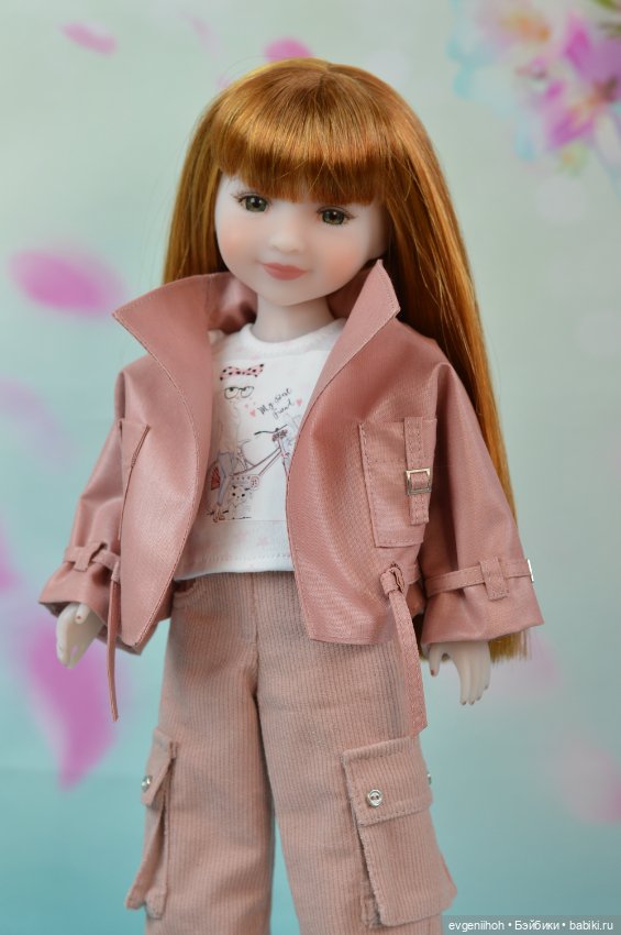 Костюм для Руби Ред ростом 37 см