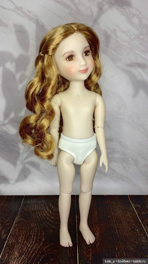 Венера Ruby Red — Коллекционные куклы (фото 5)